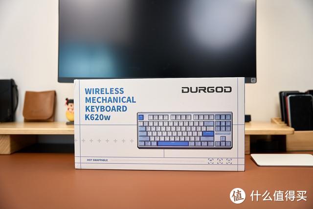 码字神器，一键连电脑、平板、手机，杜伽K620W键盘机械键盘上手