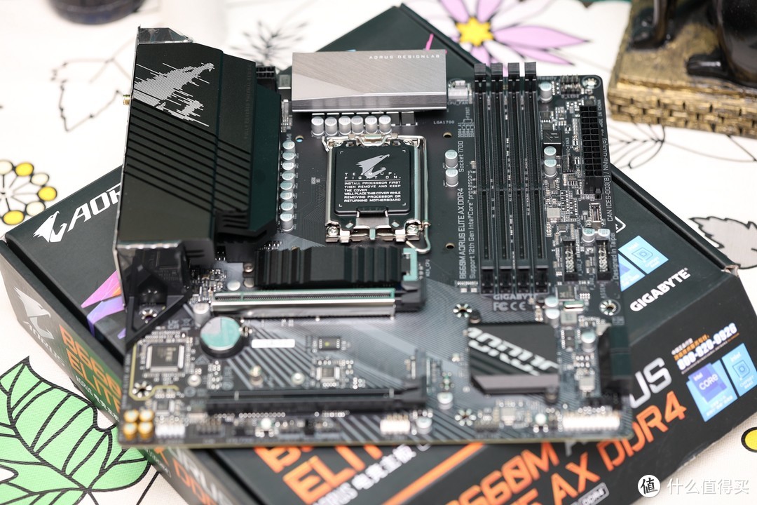 真香！视频剪辑主机技嘉小雕B660M AORUS ELITE AX+12900K