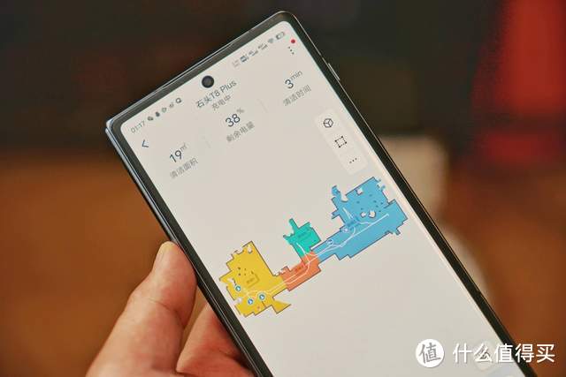 石头扫拖机器人T8 Plus上手：大吸力+集尘设计，一年只倒6次垃圾？