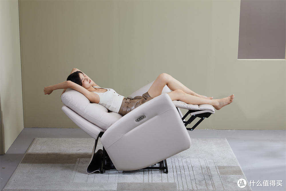小米有品推出智能新品，品质生活从能躺能摇8H乐轻松电动沙发开始