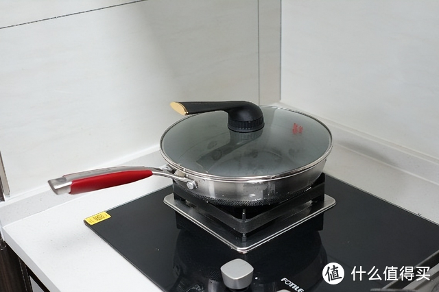 康巴赫第五代抗菌煎锅：抗菌不锈钢、防凸底、防满溢