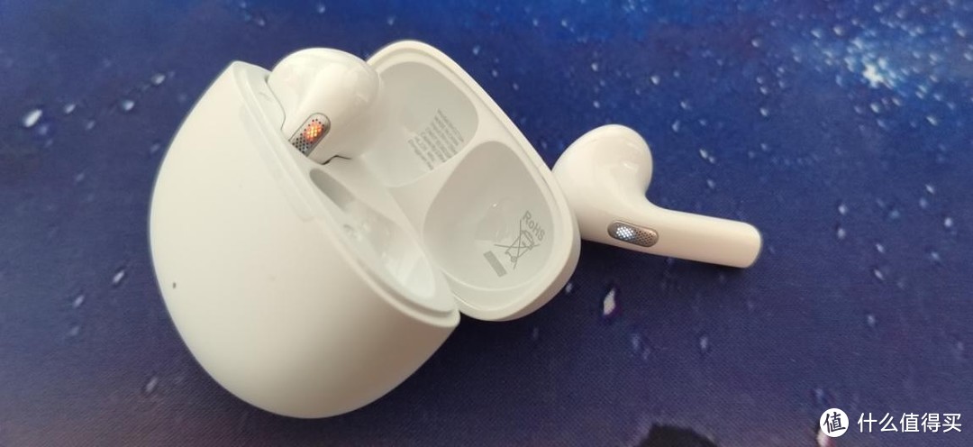 QCY AilyPods|百元TWS蓝牙耳机的扛把子，初级“音烧”的绝佳选择
