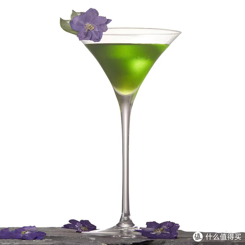 原来是这样的酒杯？告诉你如何搭配酒杯来喝酒！！！