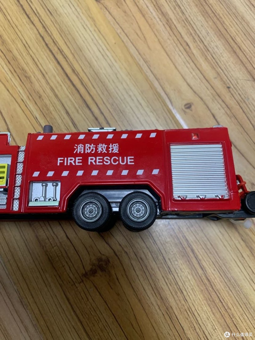 618凯迪威合金消防车