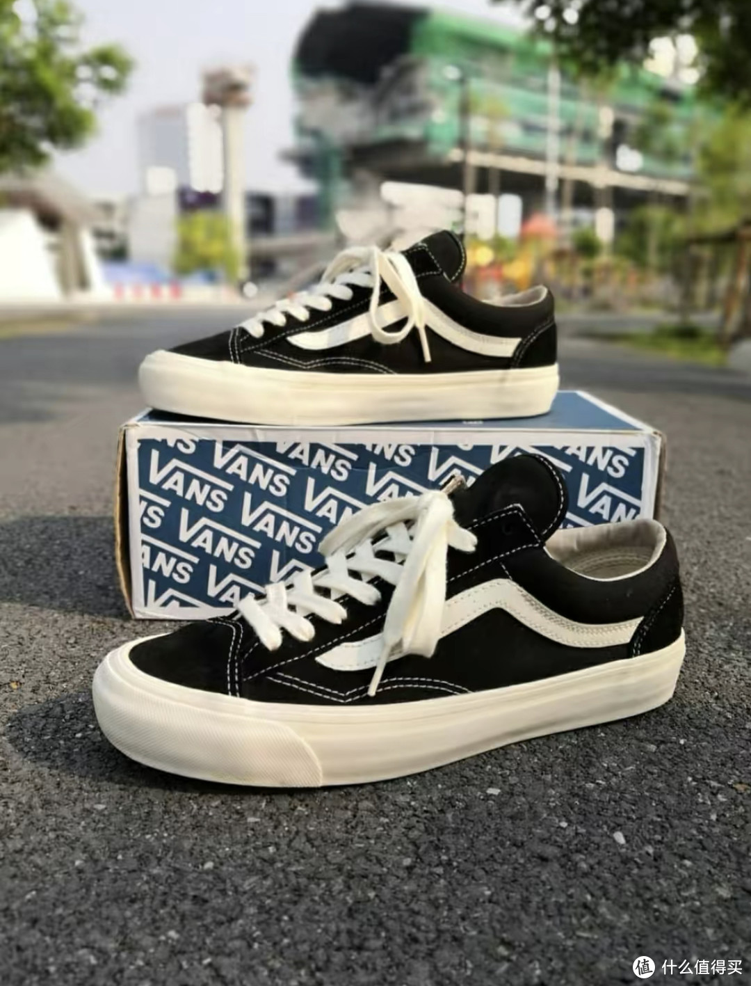 VANS