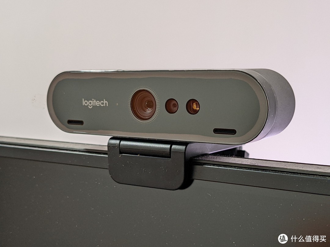罗技 Logitech BRIO C1000s 4K 网络摄像头 仅开箱非测评 HDR Windows Hello RightLight 3