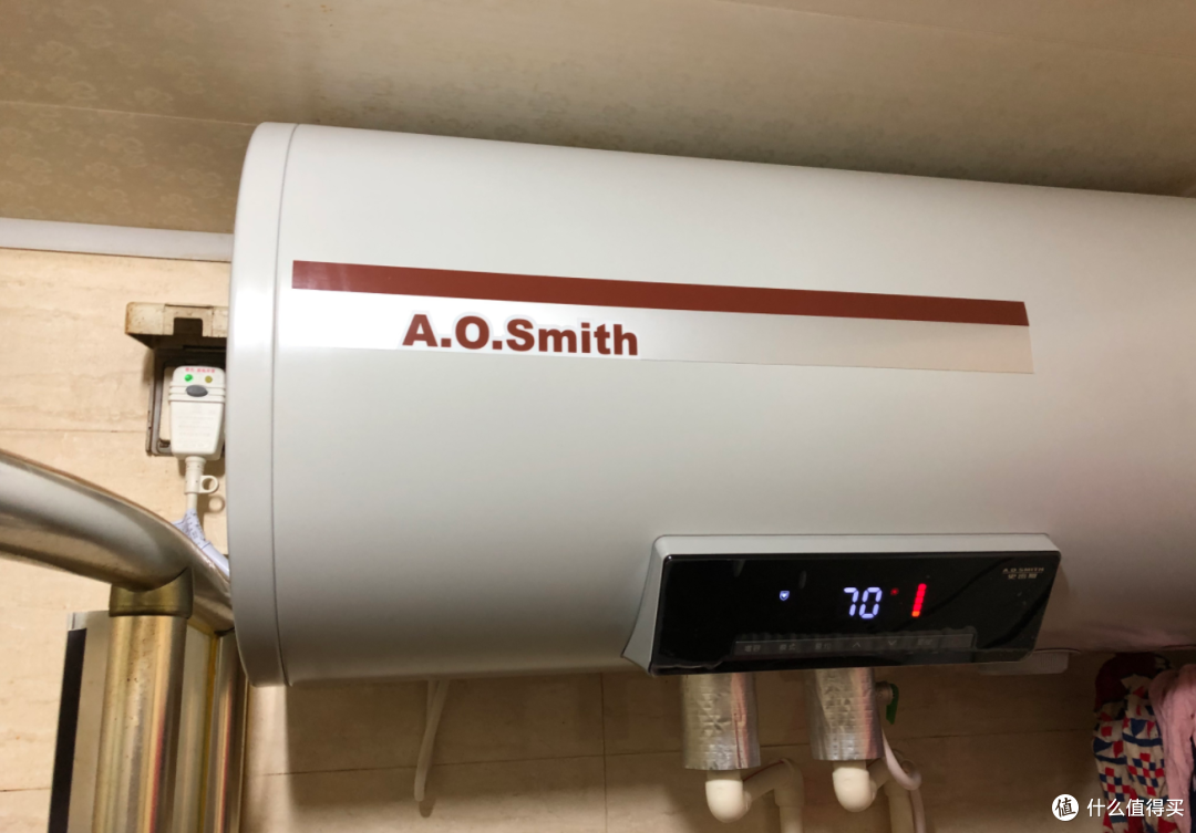 60L容量的热水器，一天消耗多少电？看到账单：不愧是“电老虎”