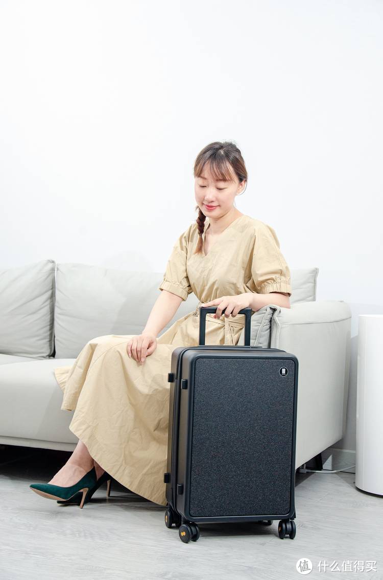 高品质商务生活——地平线8号城市脉搏系列商务行李箱