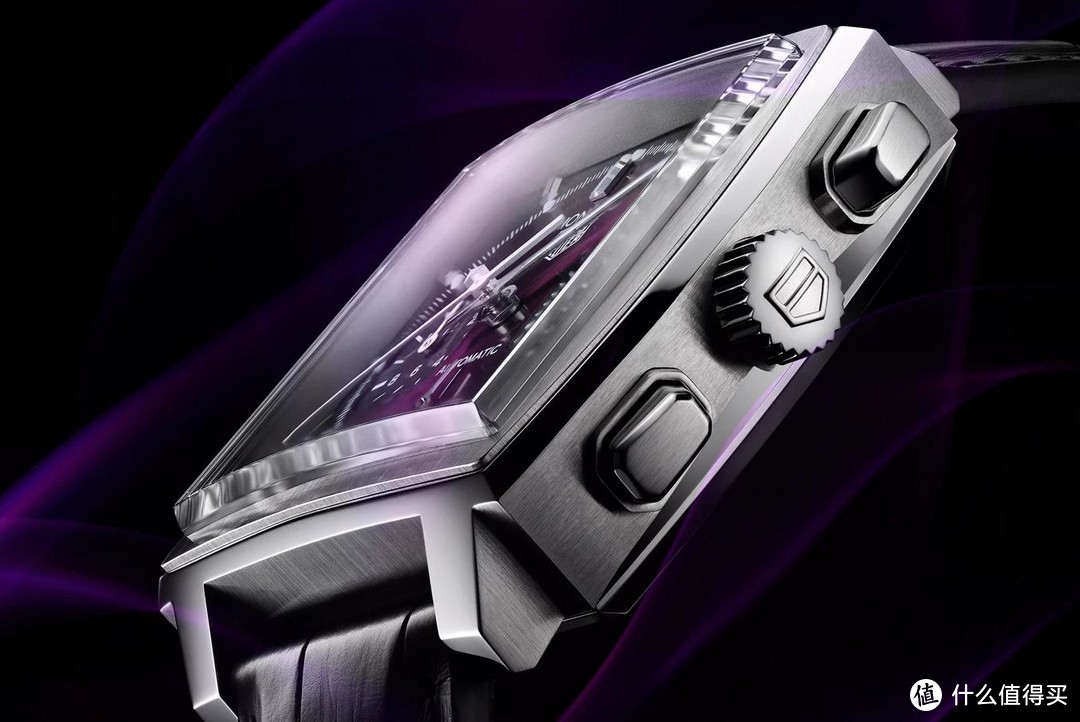 TAG HEUER泰格豪雅推出摩纳哥系列（MONACO）紫色表盘腕表