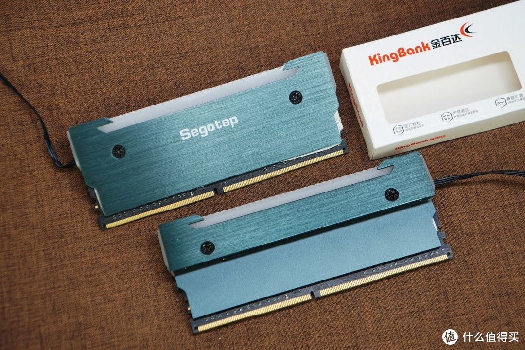 主打价格优势的国产长鑫颗粒内存，金百达DDR4 2666装机实测