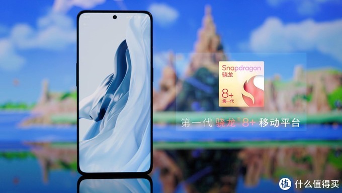 真我realme GT2大师探索版体验，新骁龙8+配压感直屏，游戏手机？