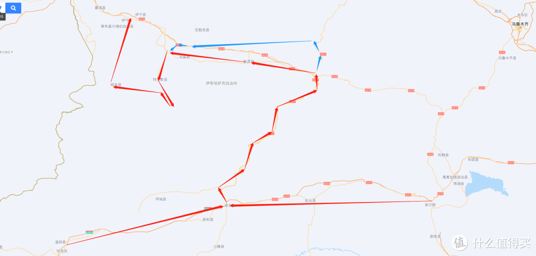 独库公路，为什么能堵成这样？这两天的新疆，人也太多了吧