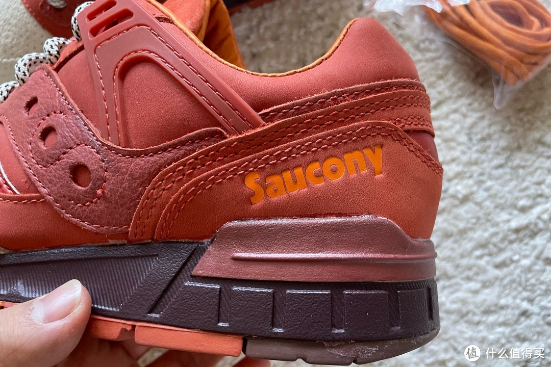 Saucony Grid SD与Adidas Response CL分享