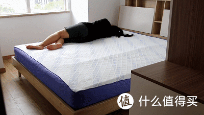 小米生态链8H推出智能分区床垫，正反两面拥有释压+护脊两种属性