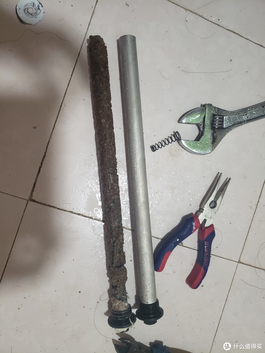海尔热水器清洗更换镁棒-值得买