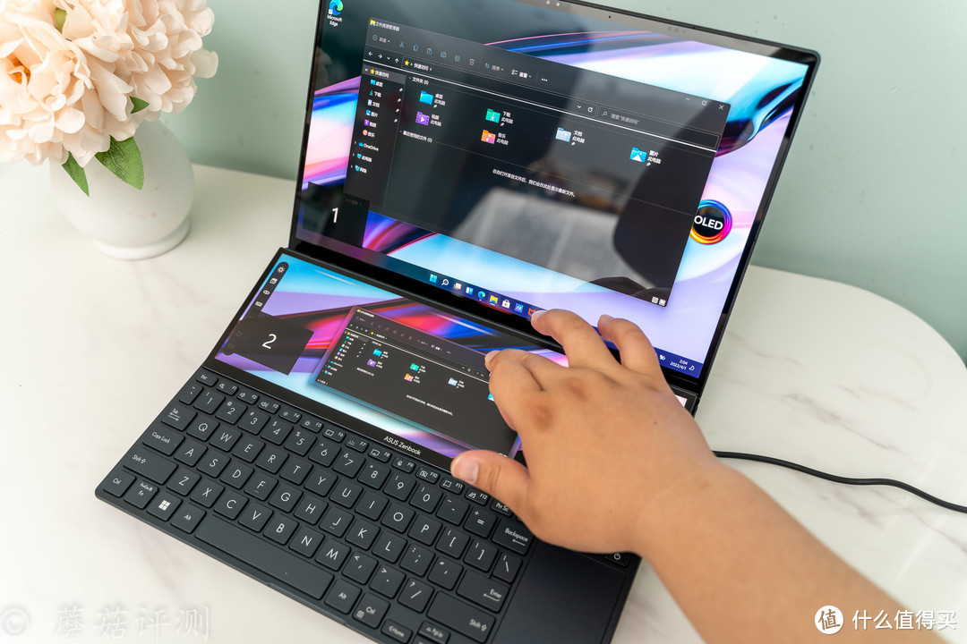 双屏加持，生产力效率提升不只一点点、华硕灵耀X双屏Pro 2022高性能轻薄笔记本 评测