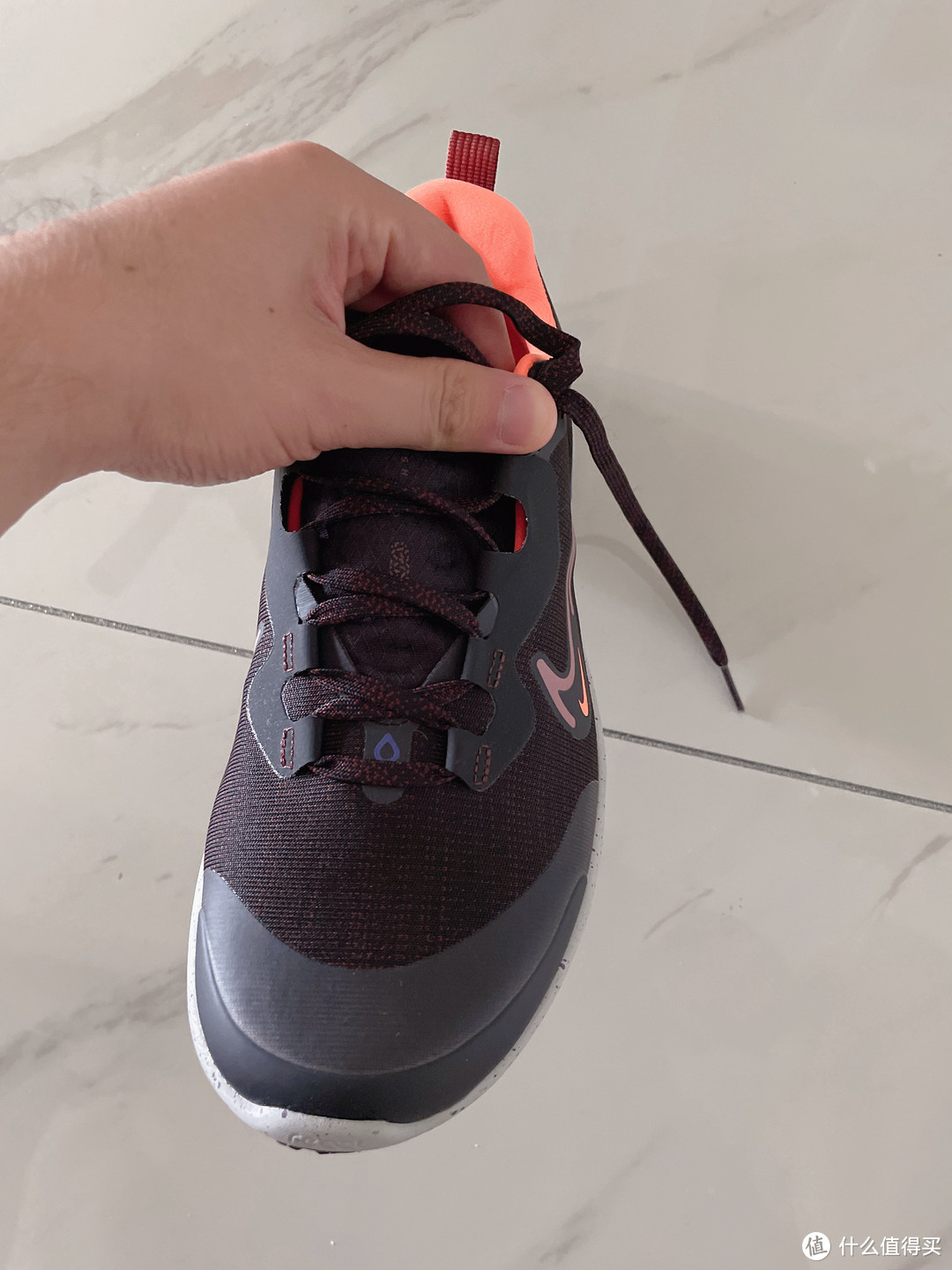夏季运动新装备—408元好价入手的耐克REACT MILER 2 SHIELD跑鞋实测体验