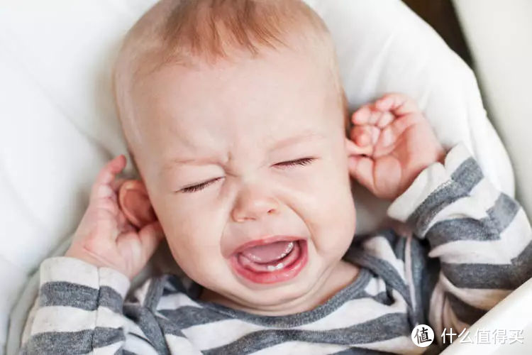 宝宝哭闹很有可能是甲醛超标导致的