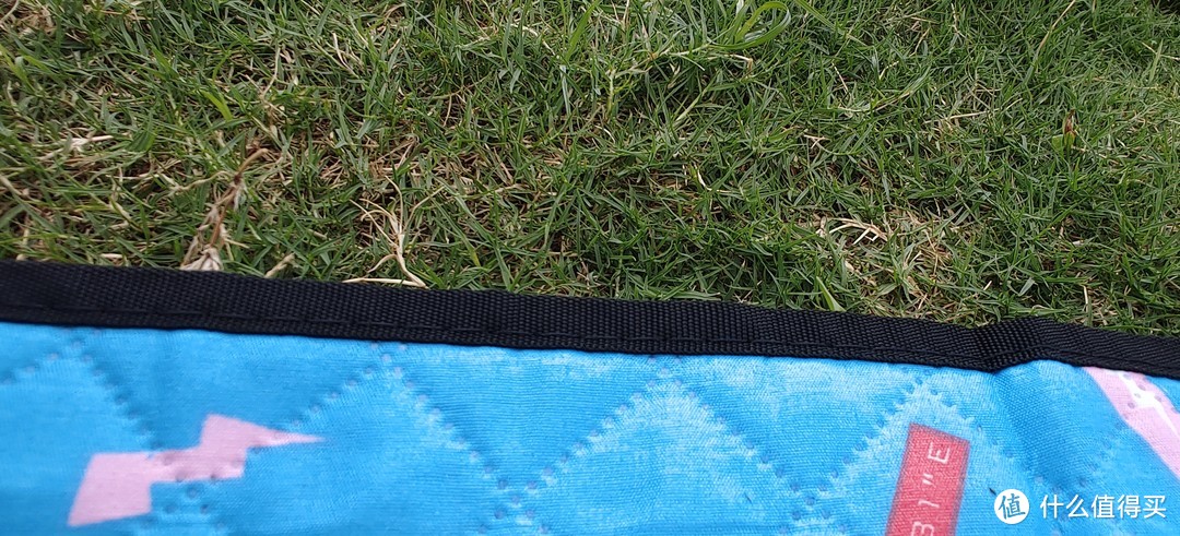 郊游野餐垫，专业的就是好～探路者垫子 2022秋冬新款户外男女通款野餐露营野餐垫 松石蓝印花地垫
