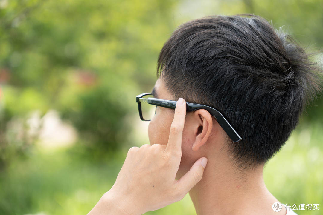 眼镜耳机二合一，无感听音代表作——声阔智能眼镜