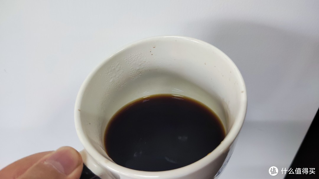 仁华挂耳咖啡“安娜的小黑裙”，虽然是口粮咖啡，但太苦，滴水太慢