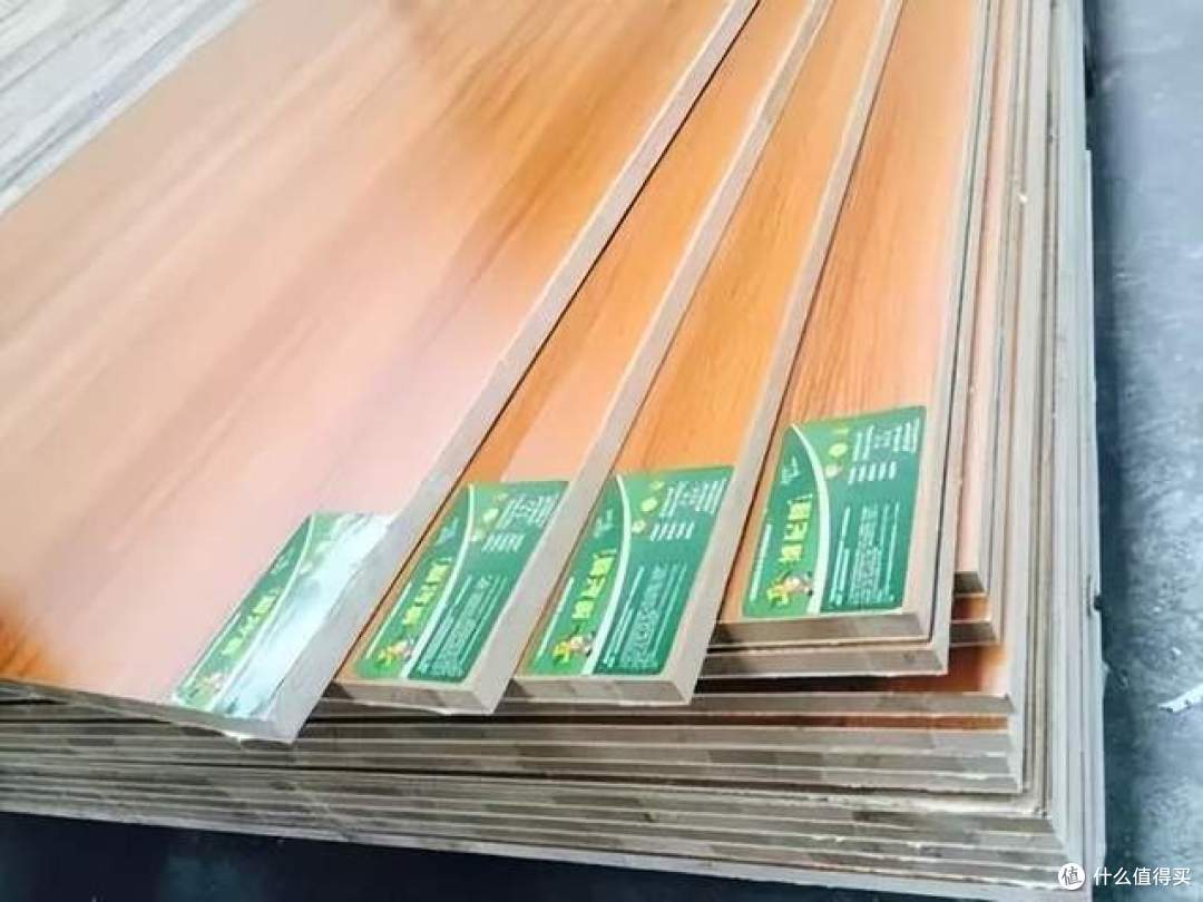 定制衣柜时，别问老板“多少钱”，真正懂行的，一般问这9个问题