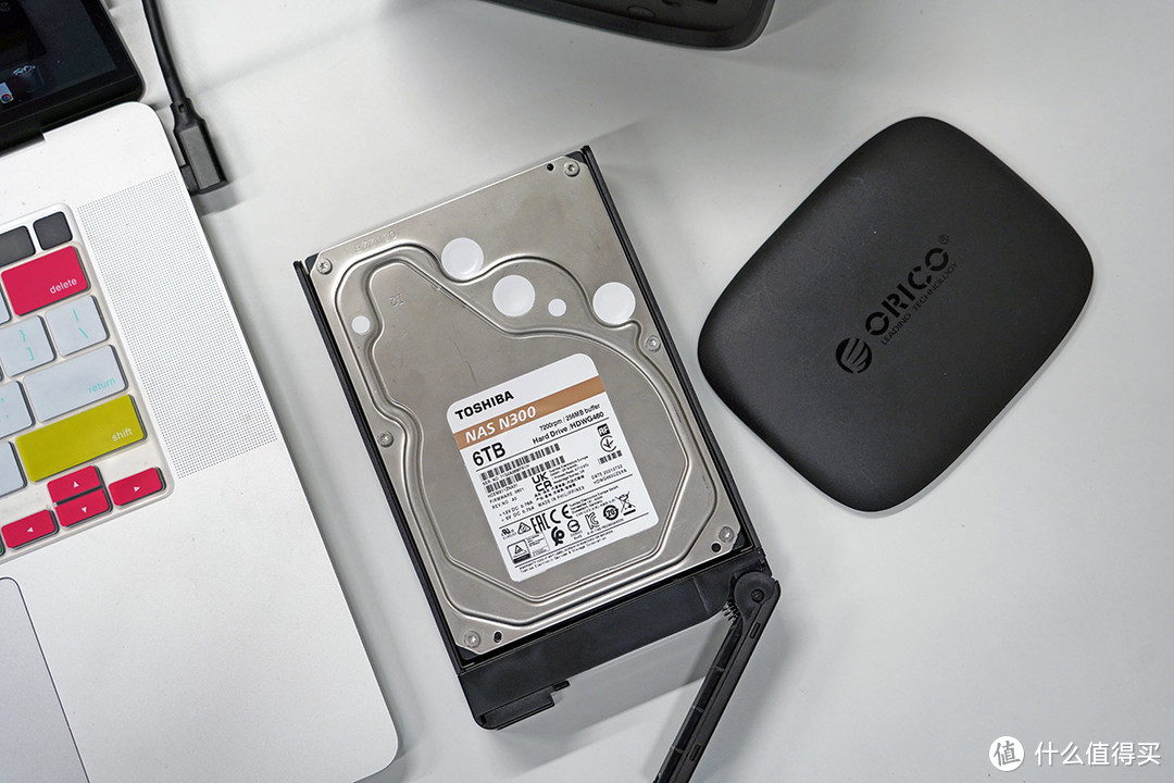 家用NAS还可以这样选！ORICO MetaBox Pro+东芝N300 NAS专用硬盘组合试玩