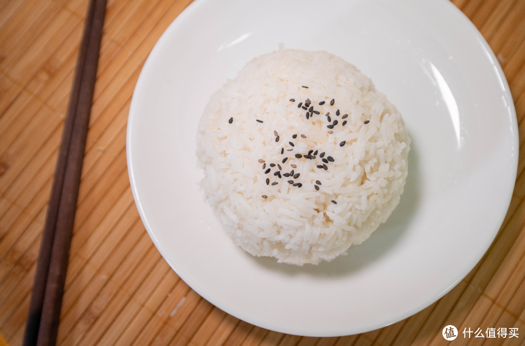 煮了五天饭，费了十斤大米， 一碗好米饭和电饭煲是有直接关系的，日系高性能东芝电饭煲RC-10LTC评测