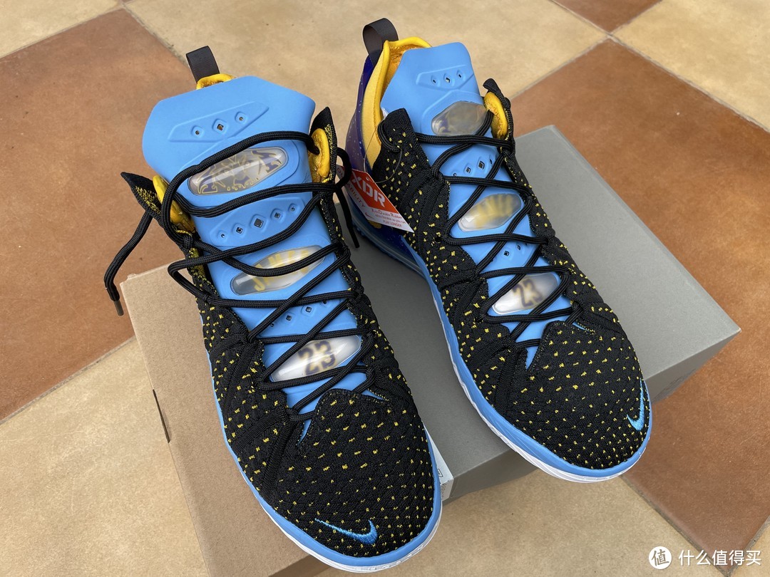 漏？还是肉？350元买到LEBRON XVIII EP篮球鞋