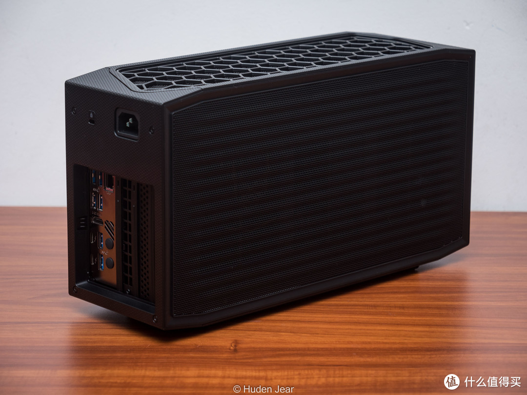 蓝厂即拆即用型mini itx 10Gbps主机！intel NUC12 Extreme Kit 飞龙峡谷 i7 测评