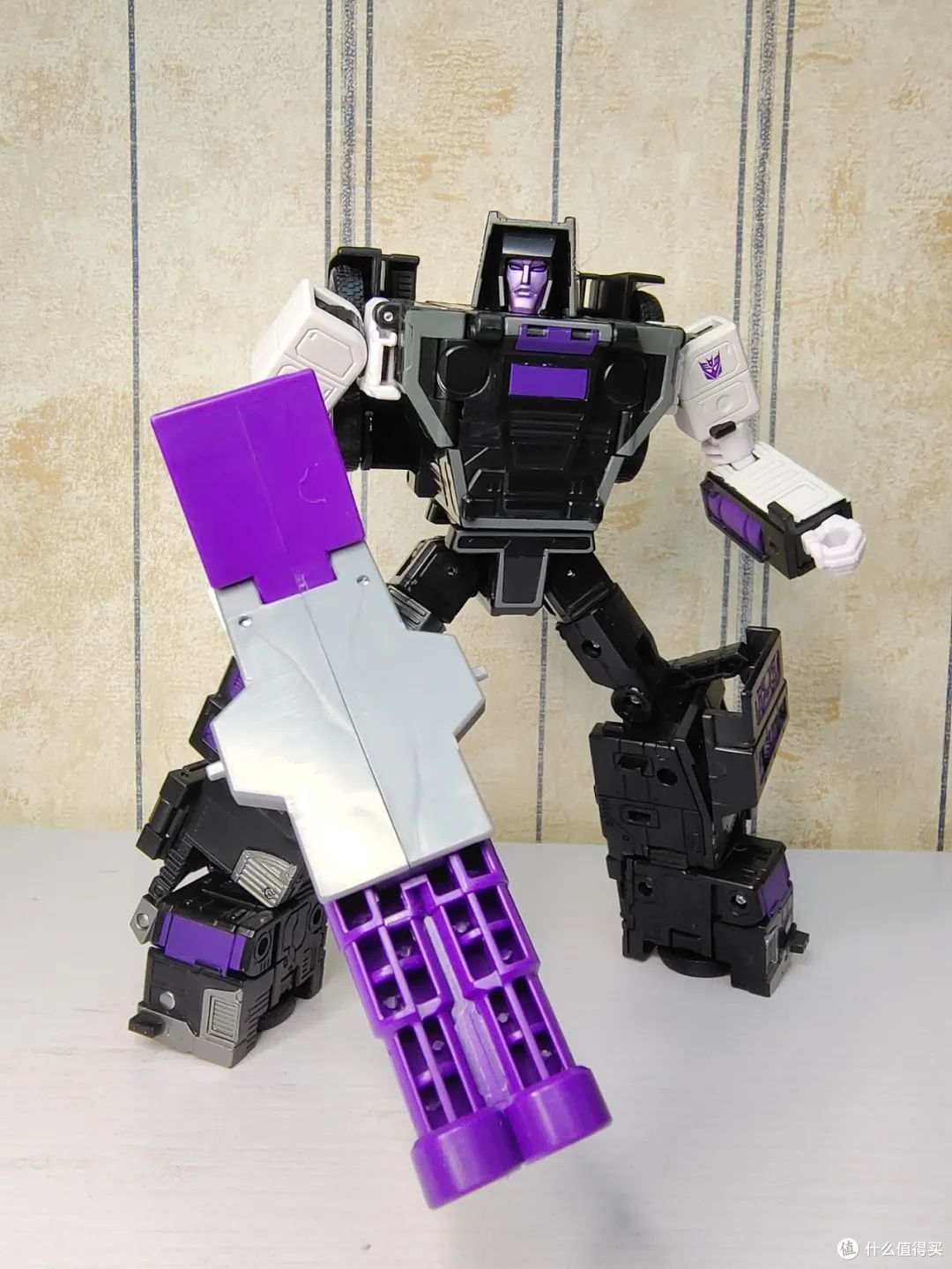 变形金刚玩具 篇四百七十五:合体嘛,不寒碜——传世指挥官级汽车大师