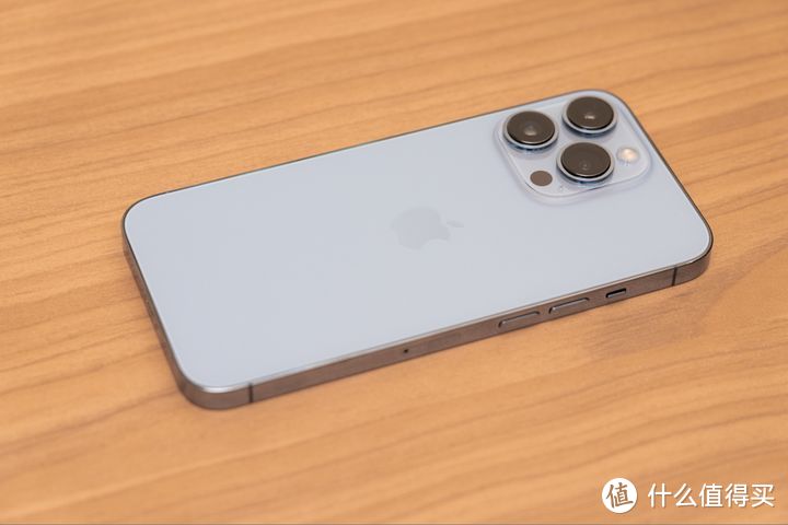 Iphone 13 Pro Max跌落神坛 称霸十个月痛失榜首 第一名表现太意外 手机通讯 什么值得买