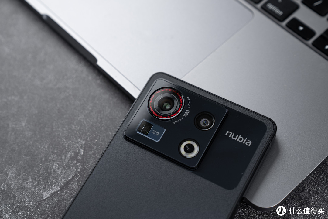 你的下一部相机，何必是相机？努比亚Z40S Pro人文影像升级来袭！