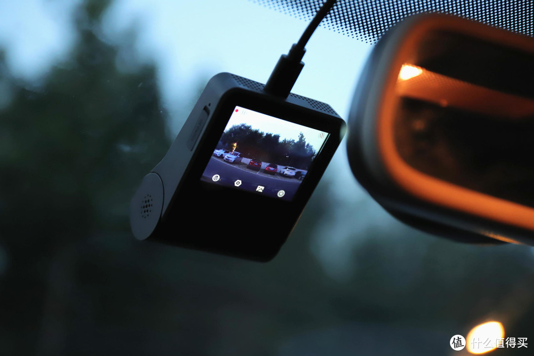 盯盯拍Z50体验报告：夜拍清晰，GPS加持，停车监控全都有