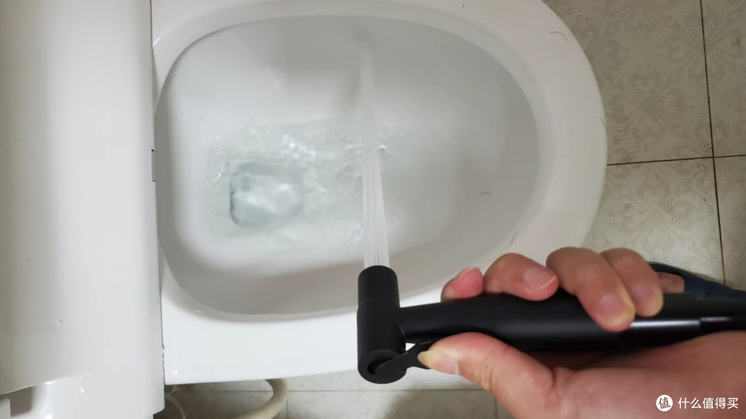 水流还行,没有我想象的强力