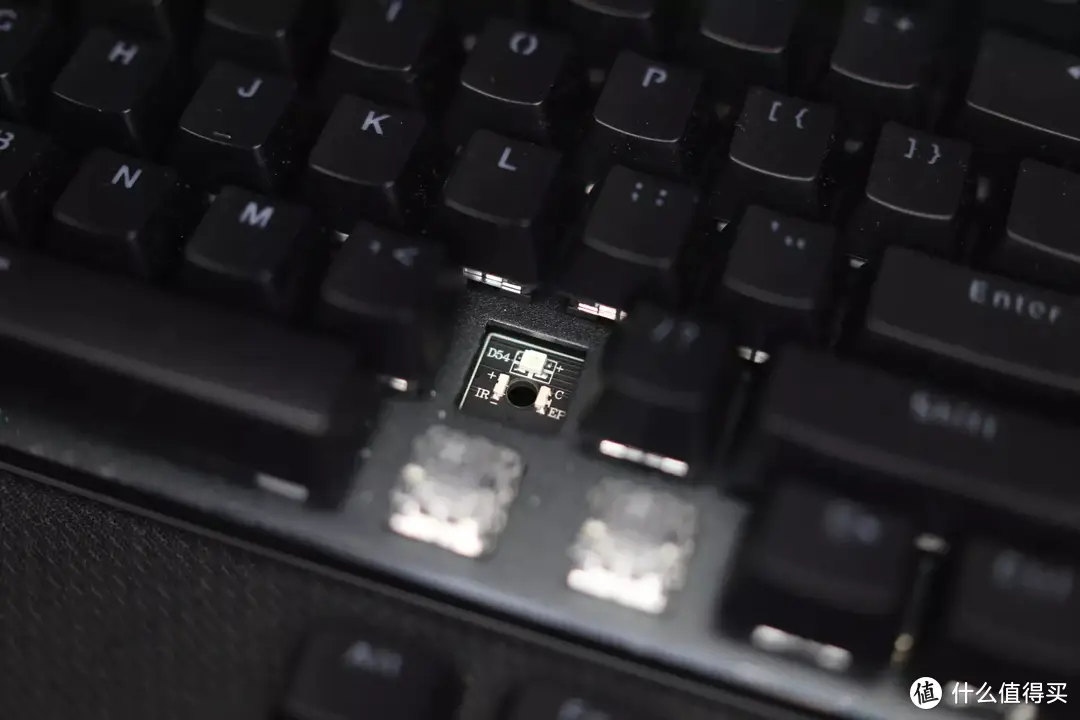 键盘不怕脏，立即冲水立即用，雷柏V520RGB合金版