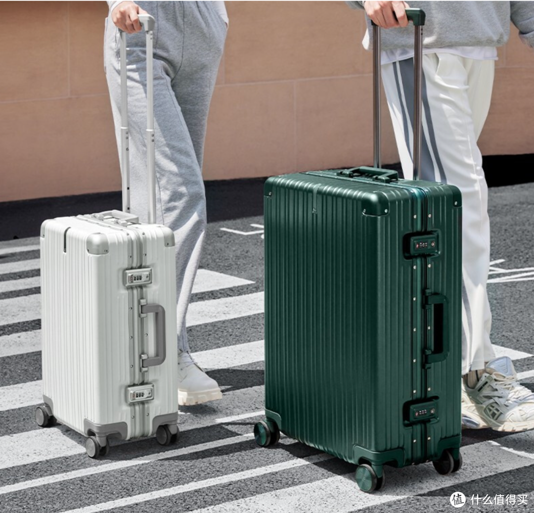 想要一个说走就走的旅行，这些品牌的行李箱可不要错过了，好看又能装！