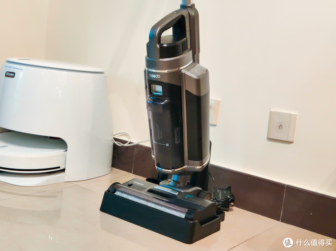 拖扫机器人和手持拖扫设备选哪个？两者都有的用户真实使用经验分享！
