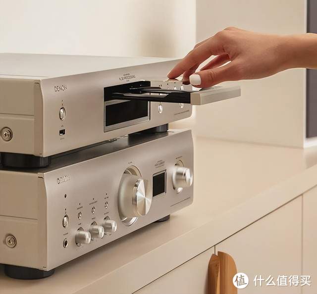 声音具有空间感，天龙DCD-900NE CD机不同凡响！