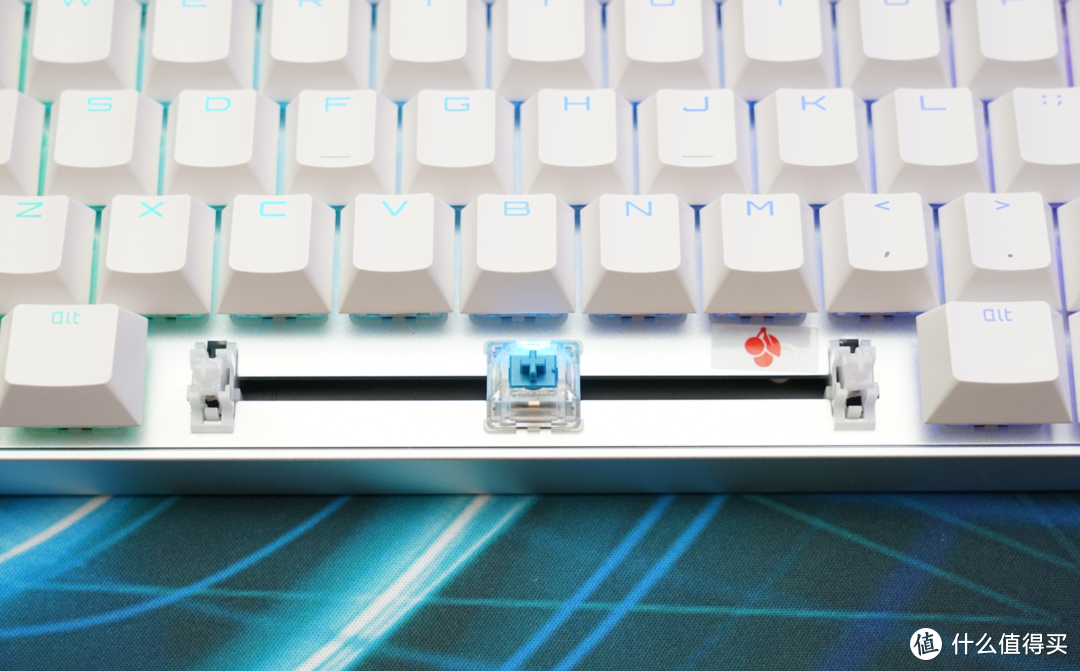 入了入了！CHERRY 樱桃 MX 8.2三模机械键盘+MC 8.1电竞鼠标套装
