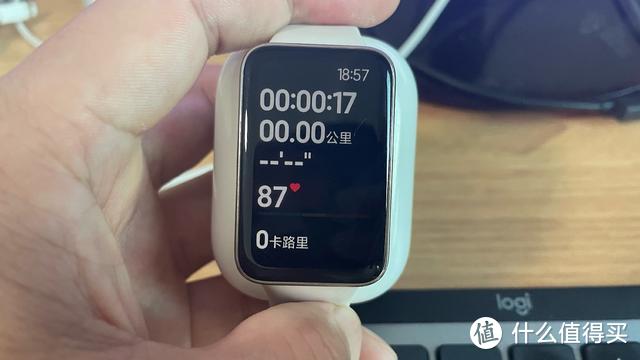 小米手环7 Pro初体验：和Apple Watch相比，两者的优缺点分析