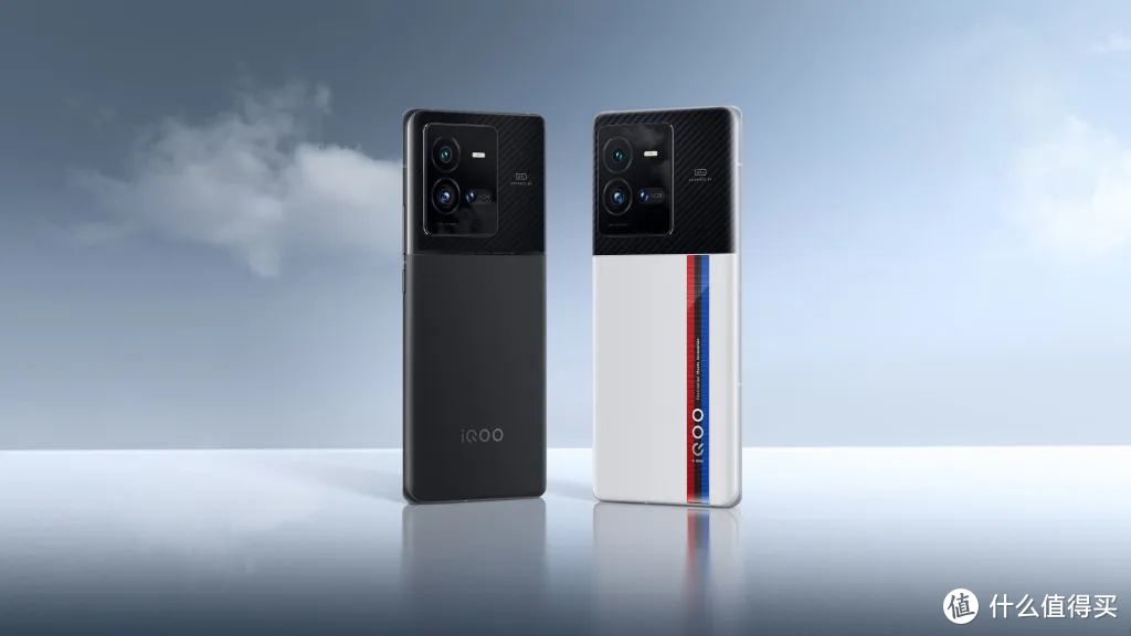 iQOO 10 Pro：强悍性能加持，重新定义速度美学