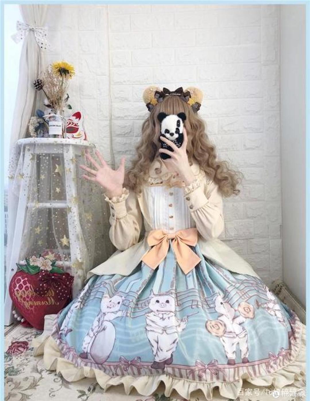 三坑女孩拍照为什么都喜欢挡脸?真是是因为丑吗?