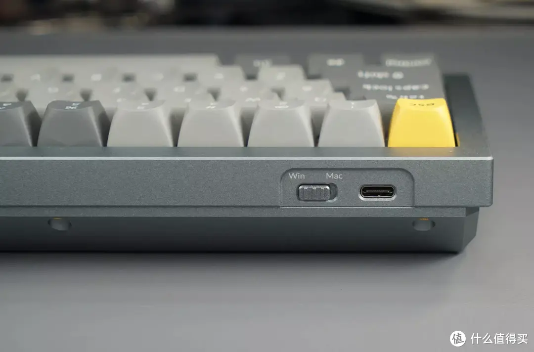 800+的高颜值铝坨坨  KEYCHRON Q2键盘