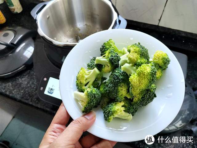 炒菜机是智商税吗？苏泊尔小C主厨料理机了解一下