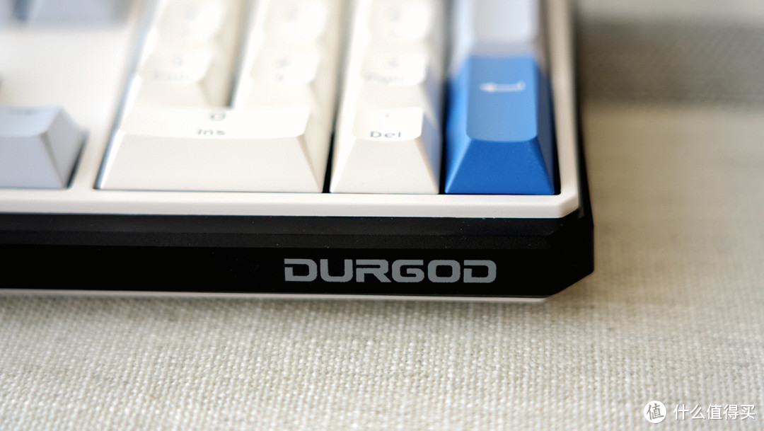 一年一充，清爽无比-杜伽K610W三模机械键盘雾蓝104键体验