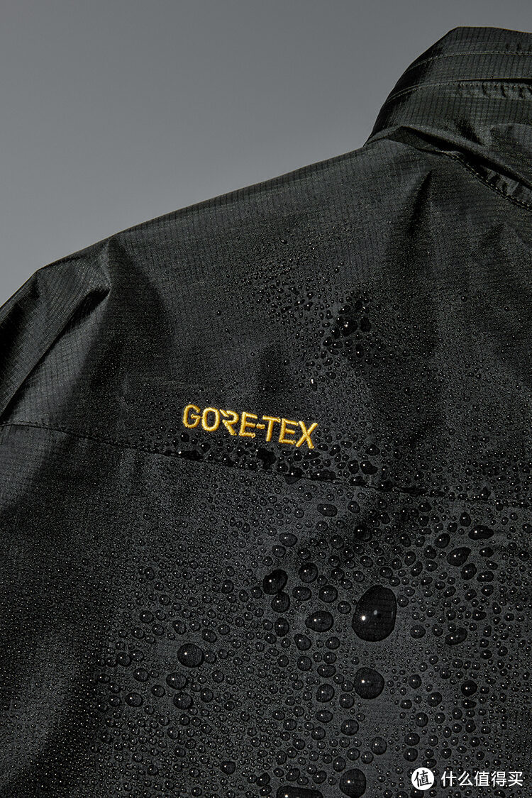 DAIWA 首件 GORE-TEX 防水夹克，限量仅100件！