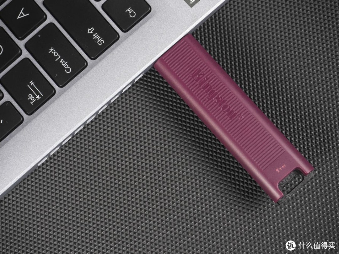 金士顿DT Max USB 3.2 Gen 2 Type-A高速闪存盘评测