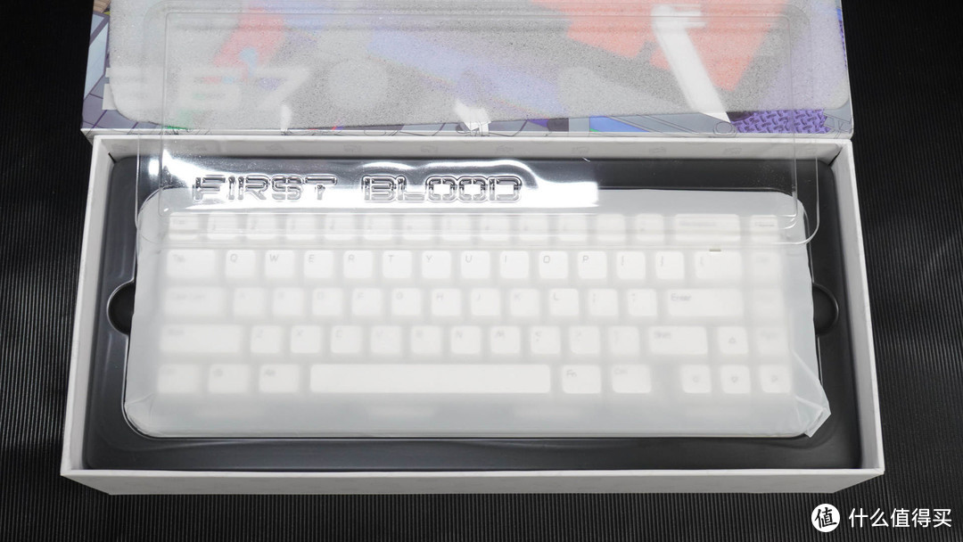 晶萤剔透的漂亮 - FIRST BLOOD B67三模机械键盘