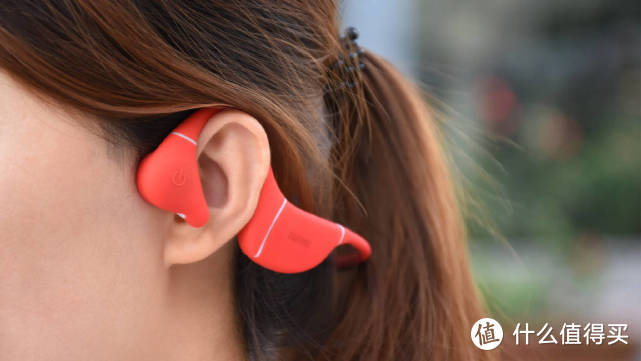 经常使用耳机对耳朵听力有影响吗？耳机款式选择太重要了